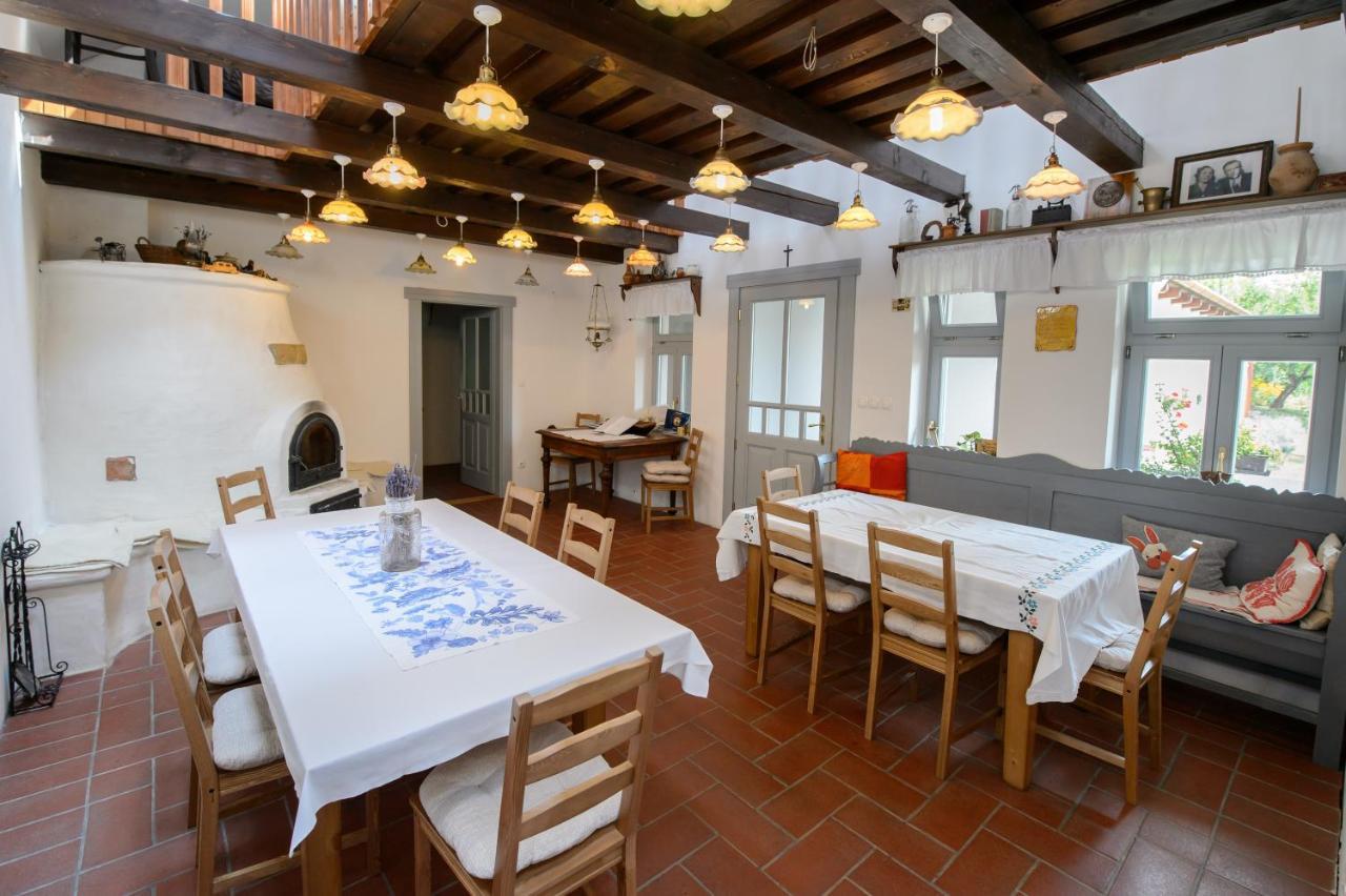 Bakta Haz Hotel Egerbakta Buitenkant foto