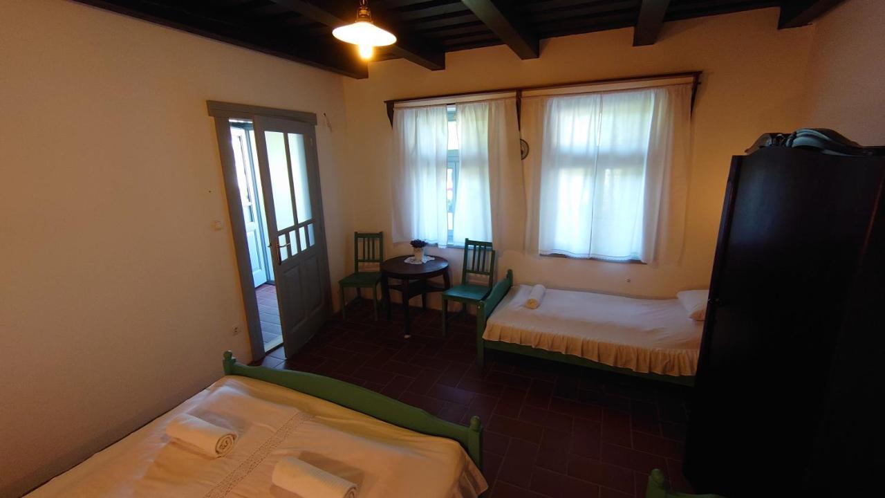Bakta Haz Hotel Egerbakta Buitenkant foto